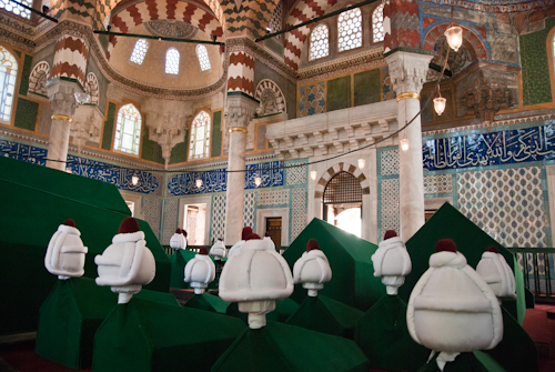 2011-04-26 07 Istanbul - Mausoleele sultanilor